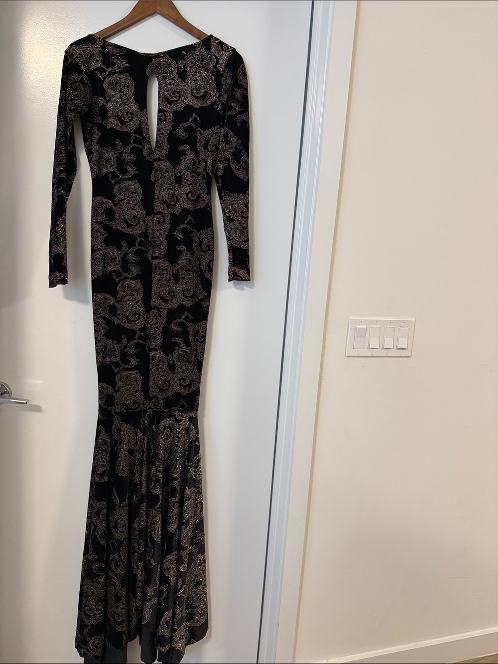 Black and Beige Long Sleeve Paisley Mermaid Dress